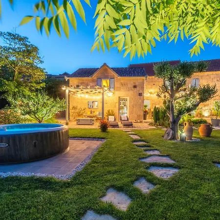 بيت للعطل Rustical Olea