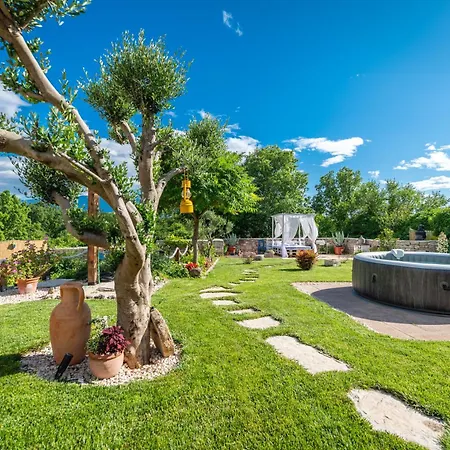 Prázdninový dům Rustical Olea